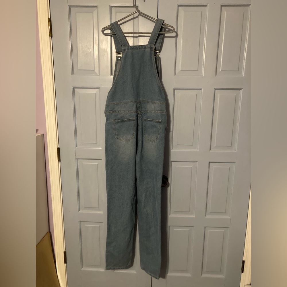 Distressed overalls - Picture 3 of 3